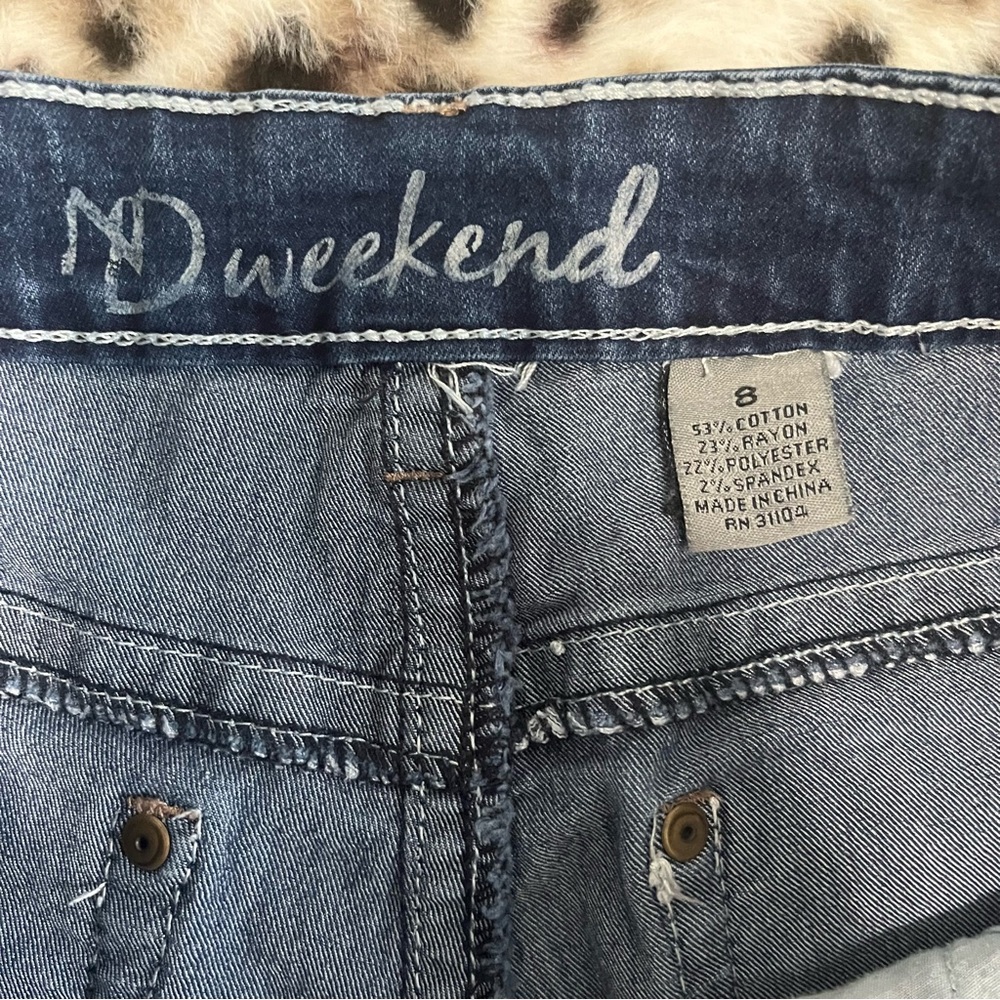 ND Weekend size 8 women’s capris jeans w/decorative back pockets - Picture 3 of 10